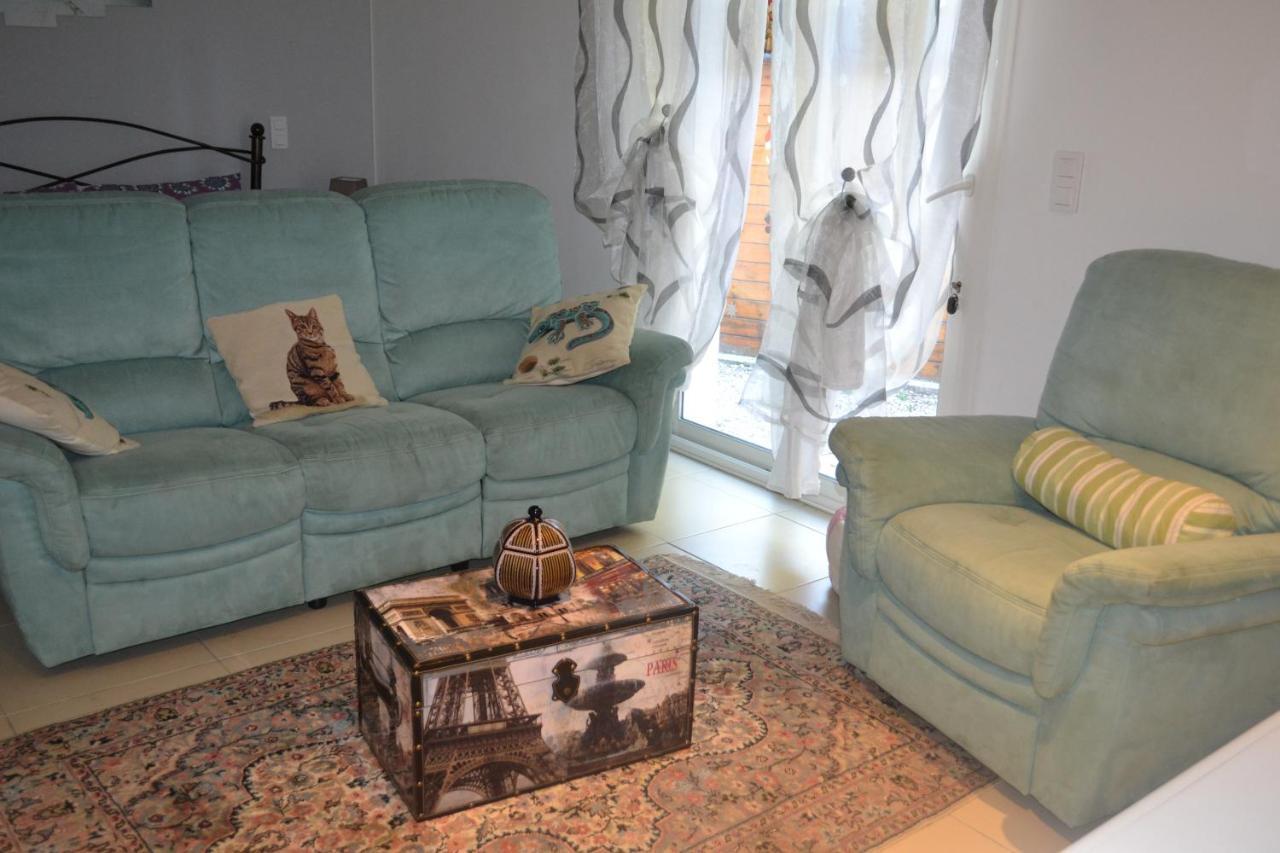 Suite 30 M2 Ideale Pour 2 Personnes Flassans-sur-Issole Esterno foto