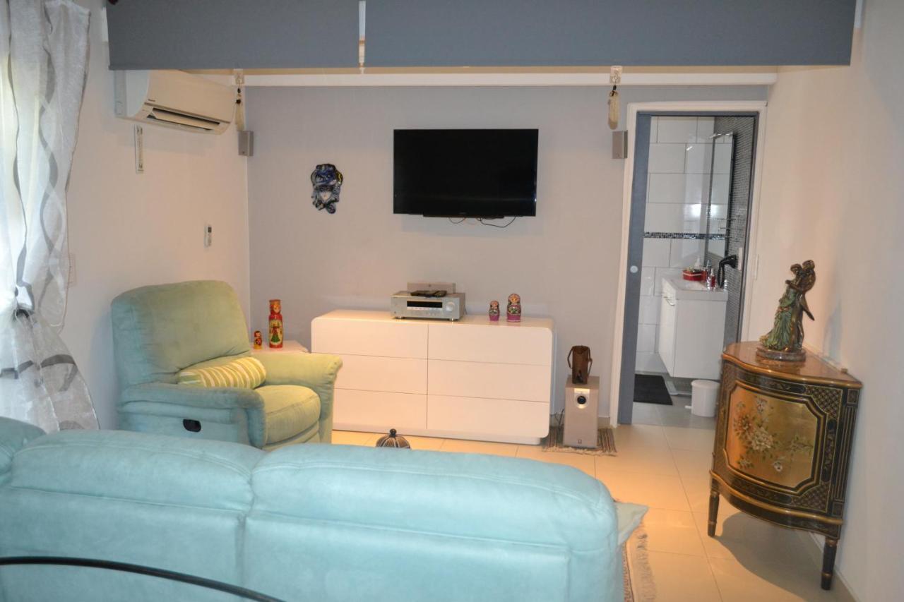 Suite 30 M2 Ideale Pour 2 Personnes Flassans-sur-Issole Esterno foto