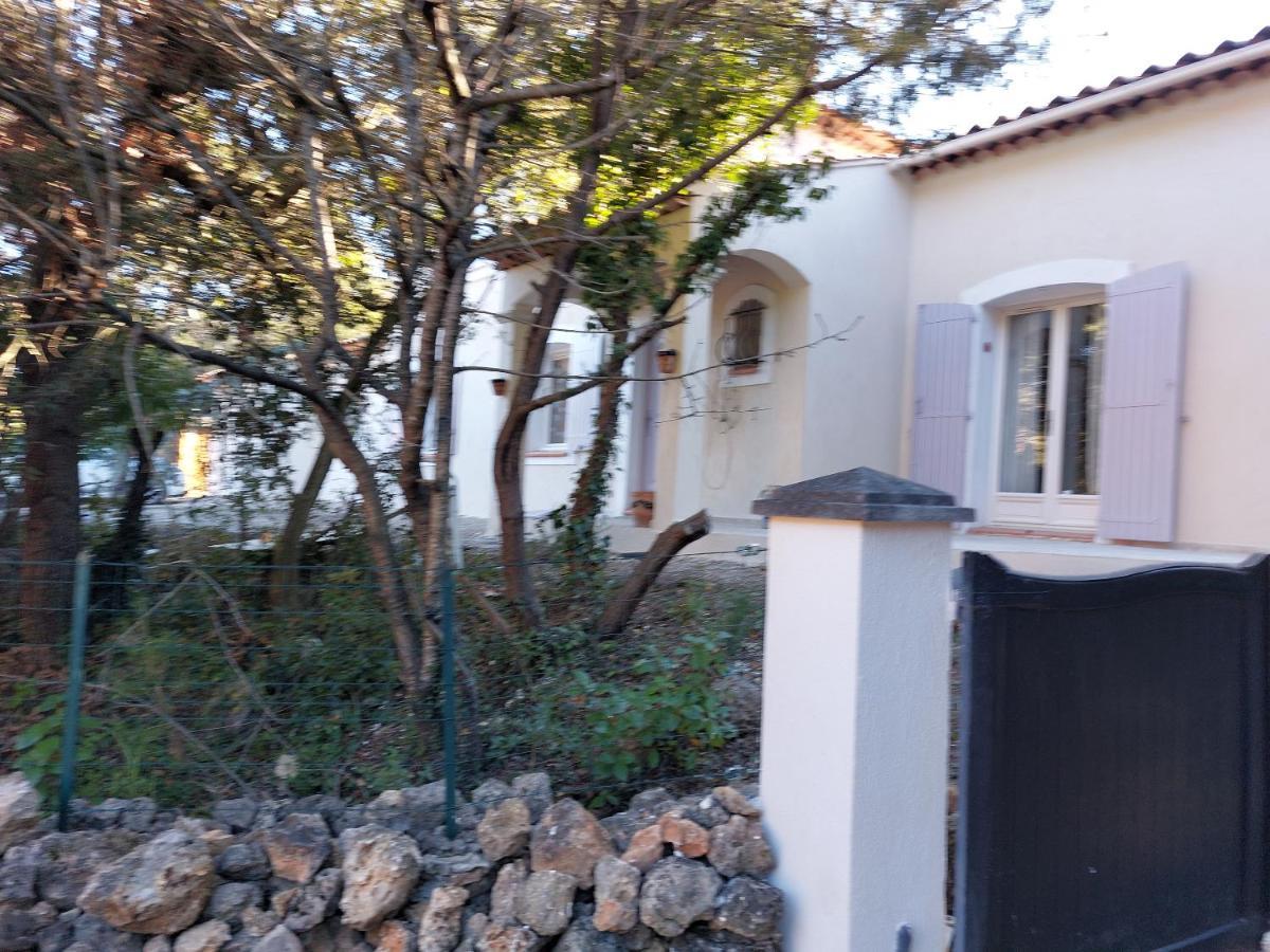 Suite 30 M2 Ideale Pour 2 Personnes Flassans-sur-Issole Esterno foto