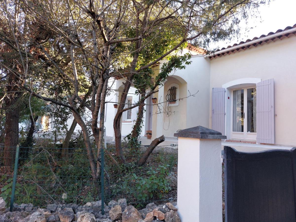 Suite 30 M2 Ideale Pour 2 Personnes Flassans-sur-Issole Esterno foto