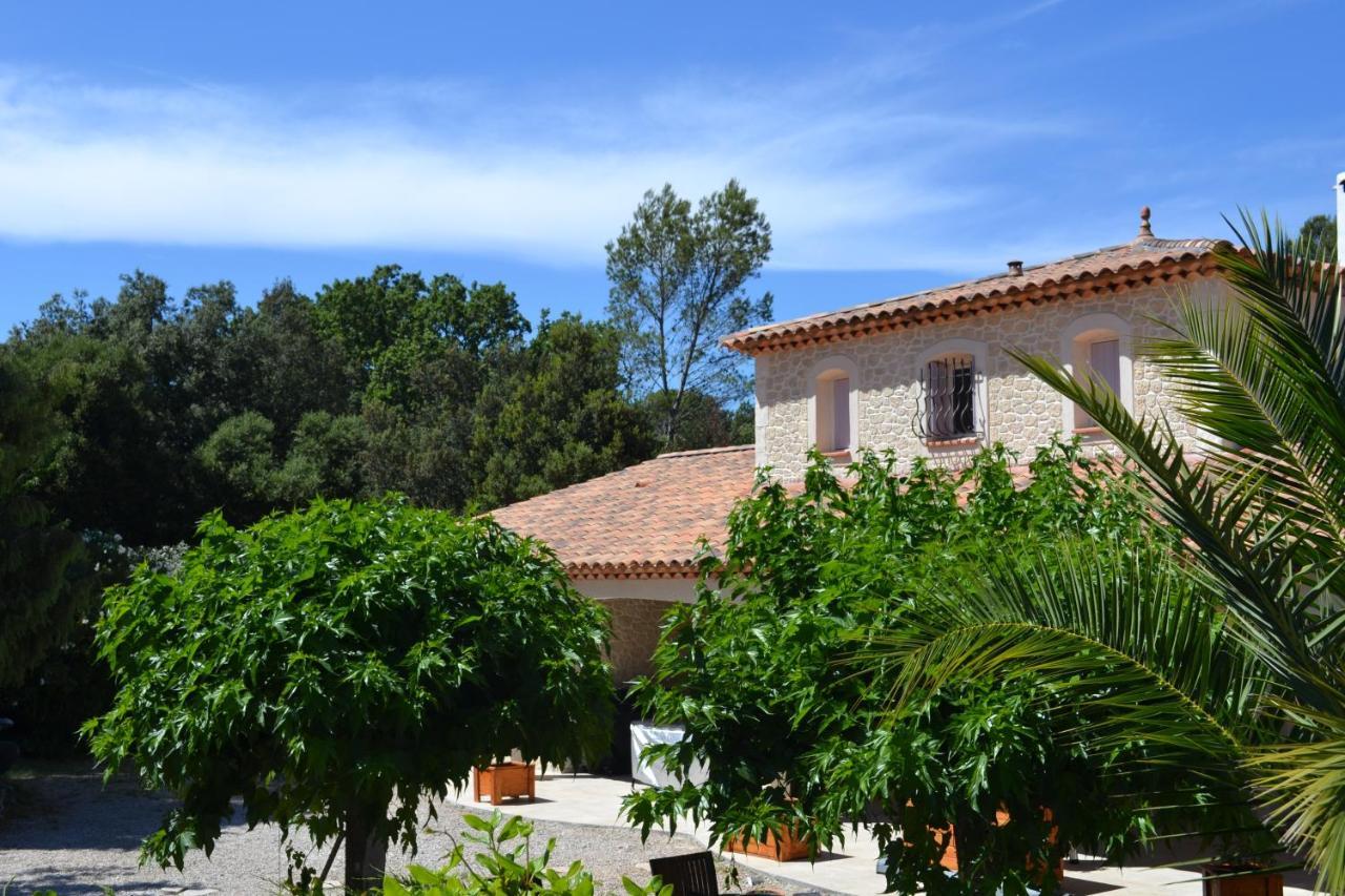Suite 30 M2 Ideale Pour 2 Personnes Flassans-sur-Issole Esterno foto