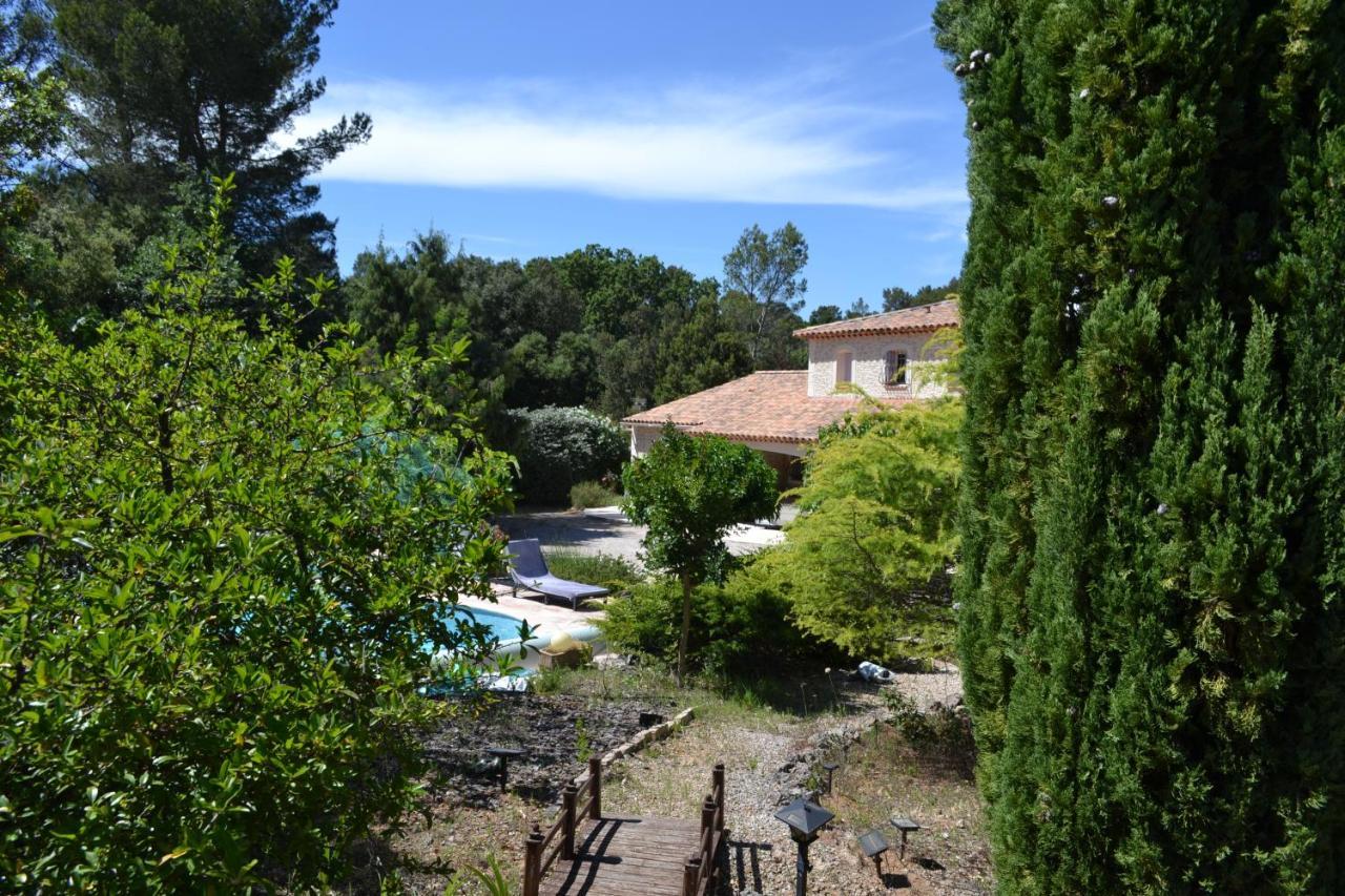 Suite 30 M2 Ideale Pour 2 Personnes Flassans-sur-Issole Esterno foto